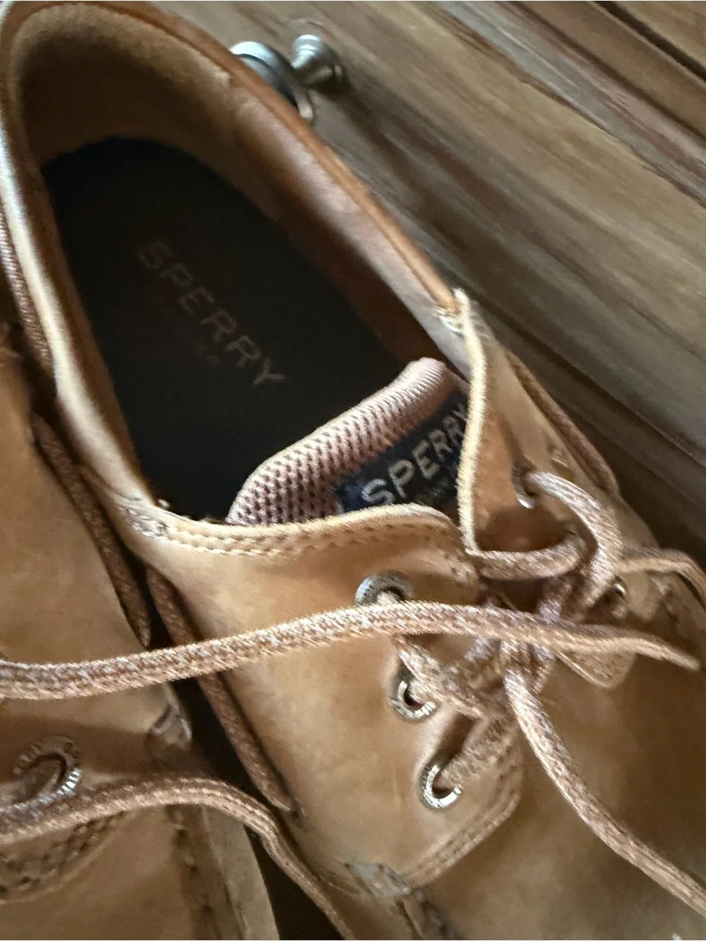 Sperry Men's Light Brown Leather Boat Shoes with Yellow Sole